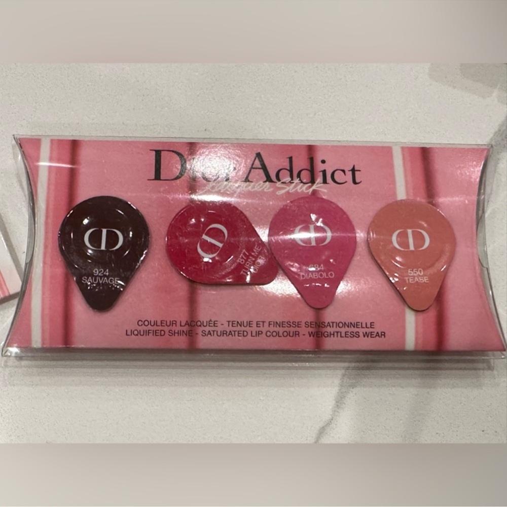 Dior Pink Clutch Bag with Samples Bundle NIB - Picture 4 of 4